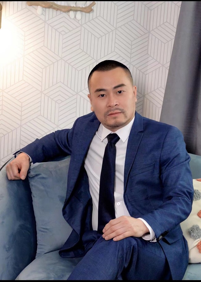 正装大爷们