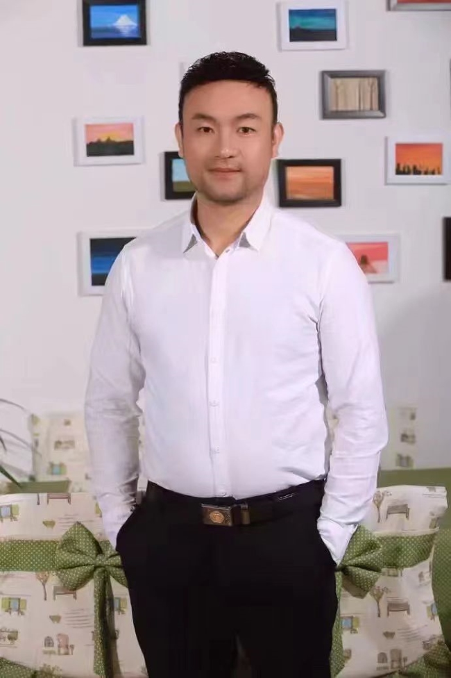 中壮素质按摩师